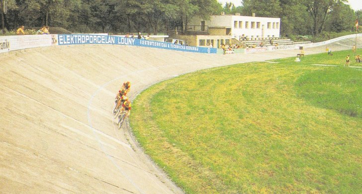 15_3- cyklistický stadion (Kopírovat).jpg